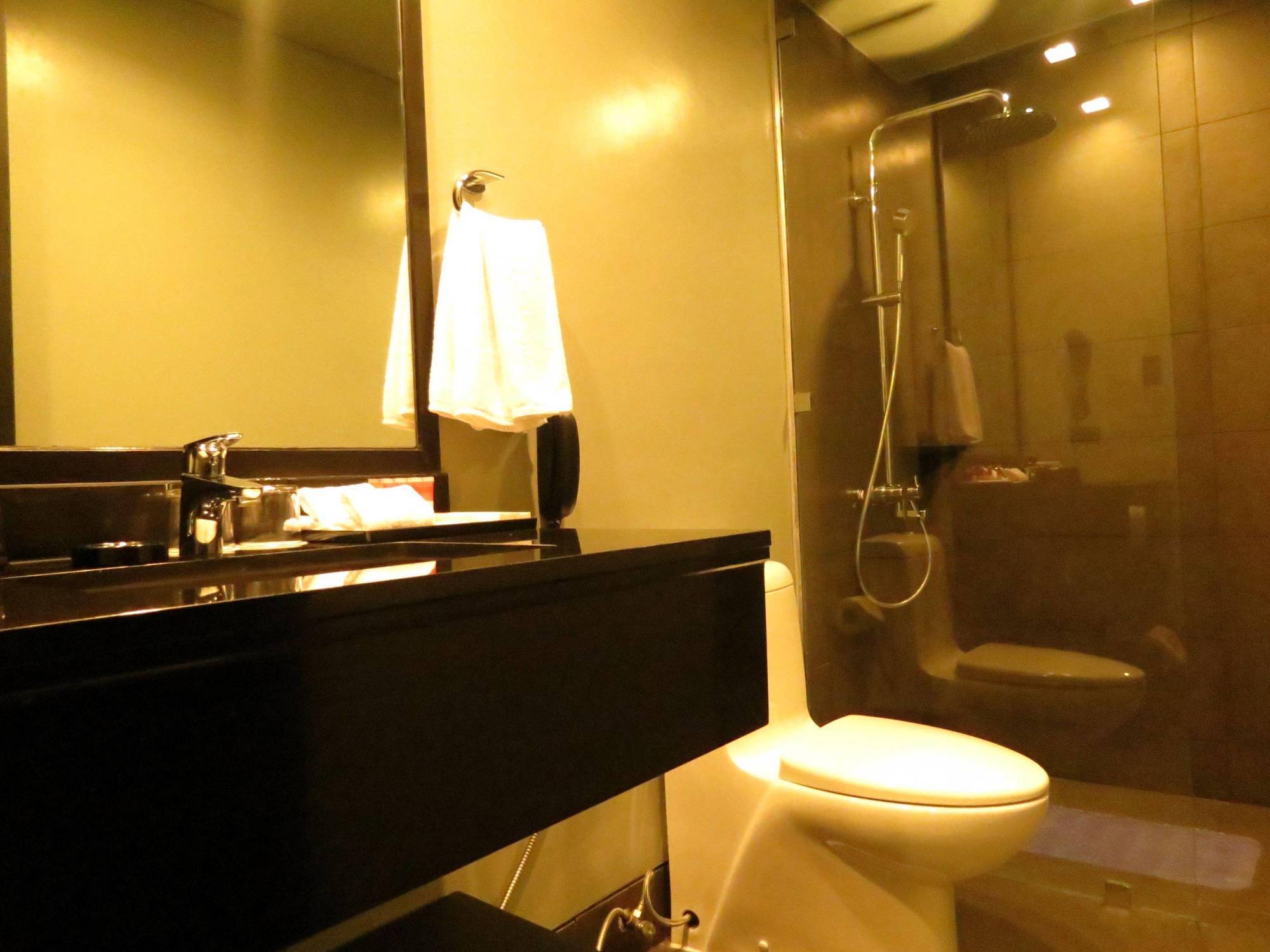 Amelie Hotel 3*